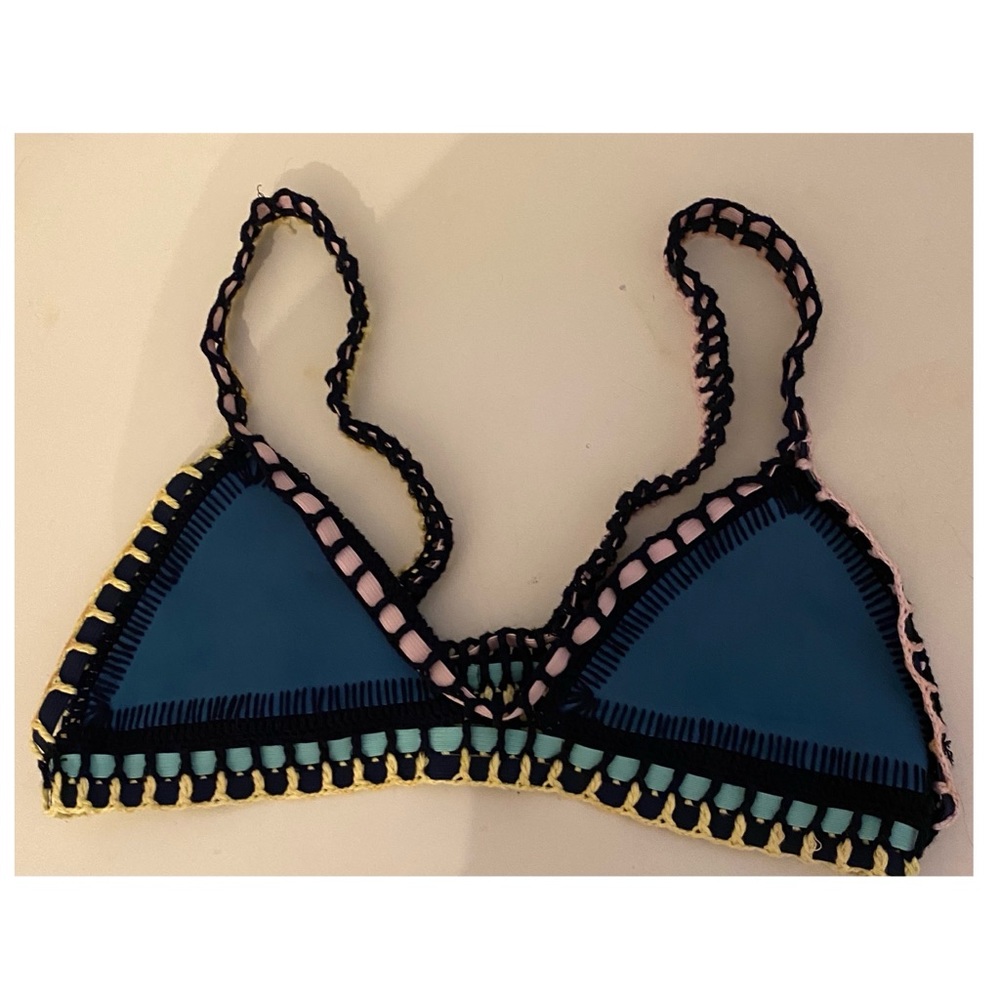 **SOLD**Turquoise Kiini top - Picture 2 of 4